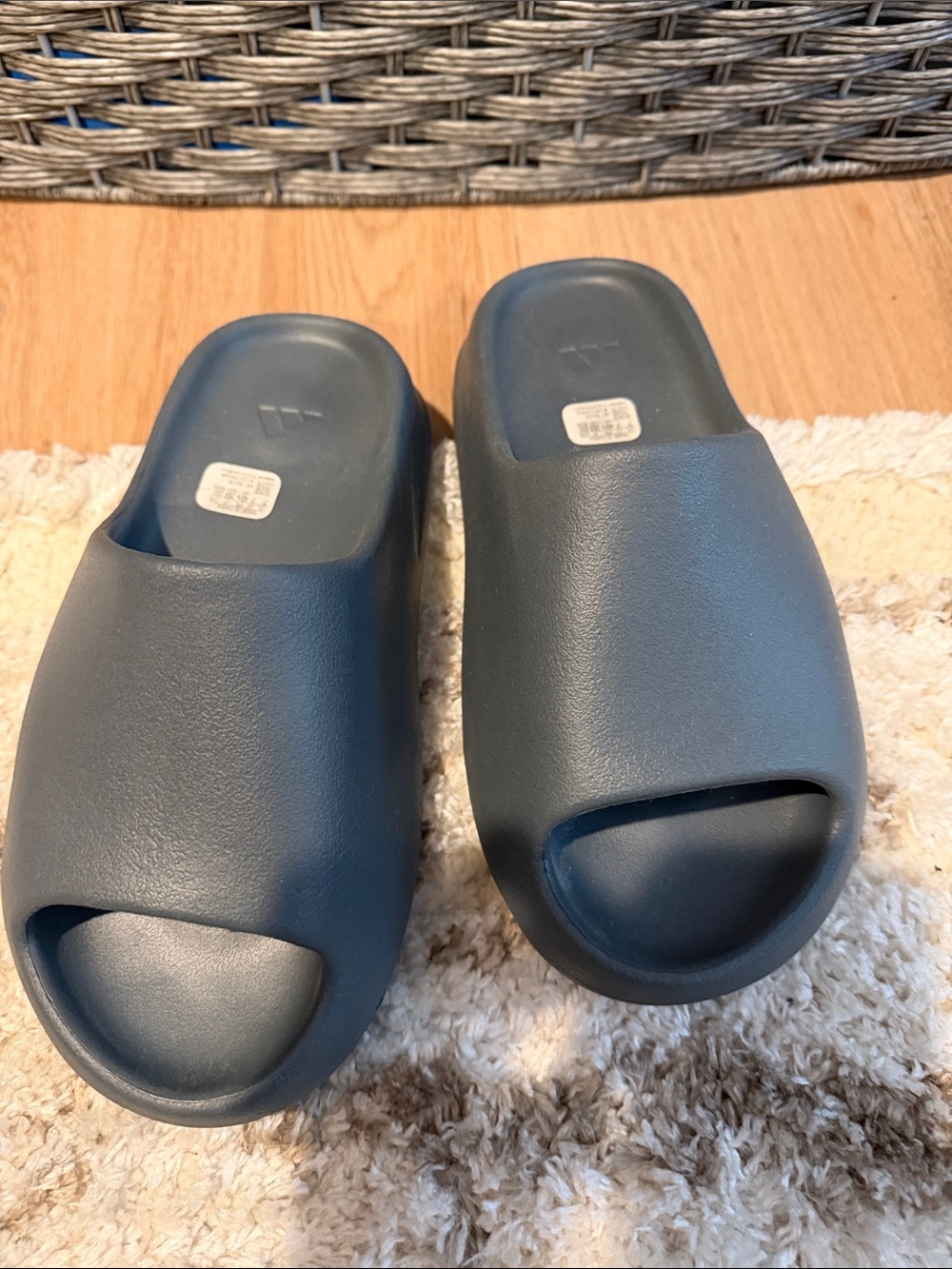 Yeezy Foam Slide Sandals — Dark Teal